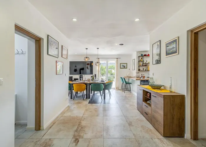 Gariful Sleeps 8 With Pool & Pet Friendly Krstatice