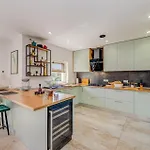 Gariful Sleeps 8 With Pool & Pet Friendly * Krstatice