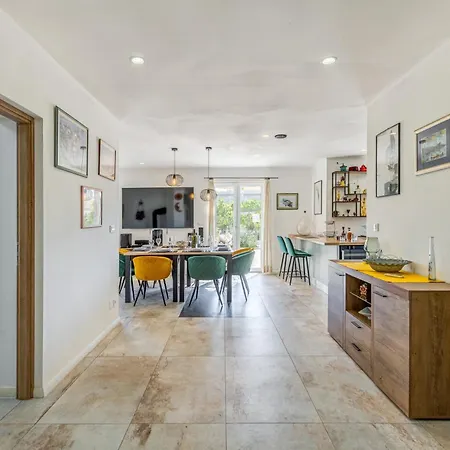 Gariful Sleeps 8 With Pool & Pet Friendly Krstatice