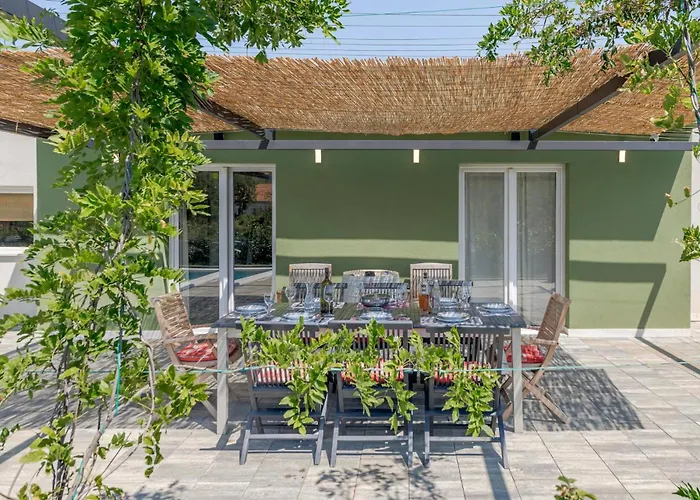 Vila Gariful Sleeps 8 With Pool & Pet Friendly